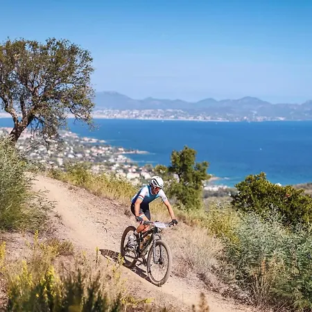 Mobilehome Lei Suves Cote D'azur Campsite *
