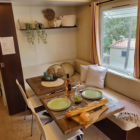 Mobilehome Lei Suves Cote D'azur Campsite *